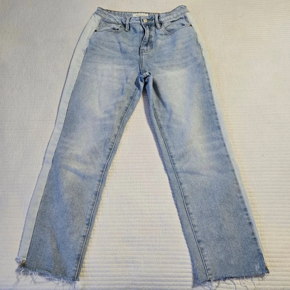 Women's PacSun Light Blue Straight Leg Mom Jeans Size 26